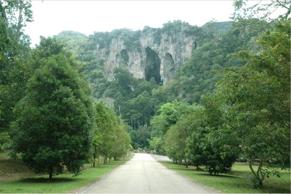 gunung-senyum-temerloh-013ABD07AF-AF6E-0401-95CB-946AEB55C514.jpg